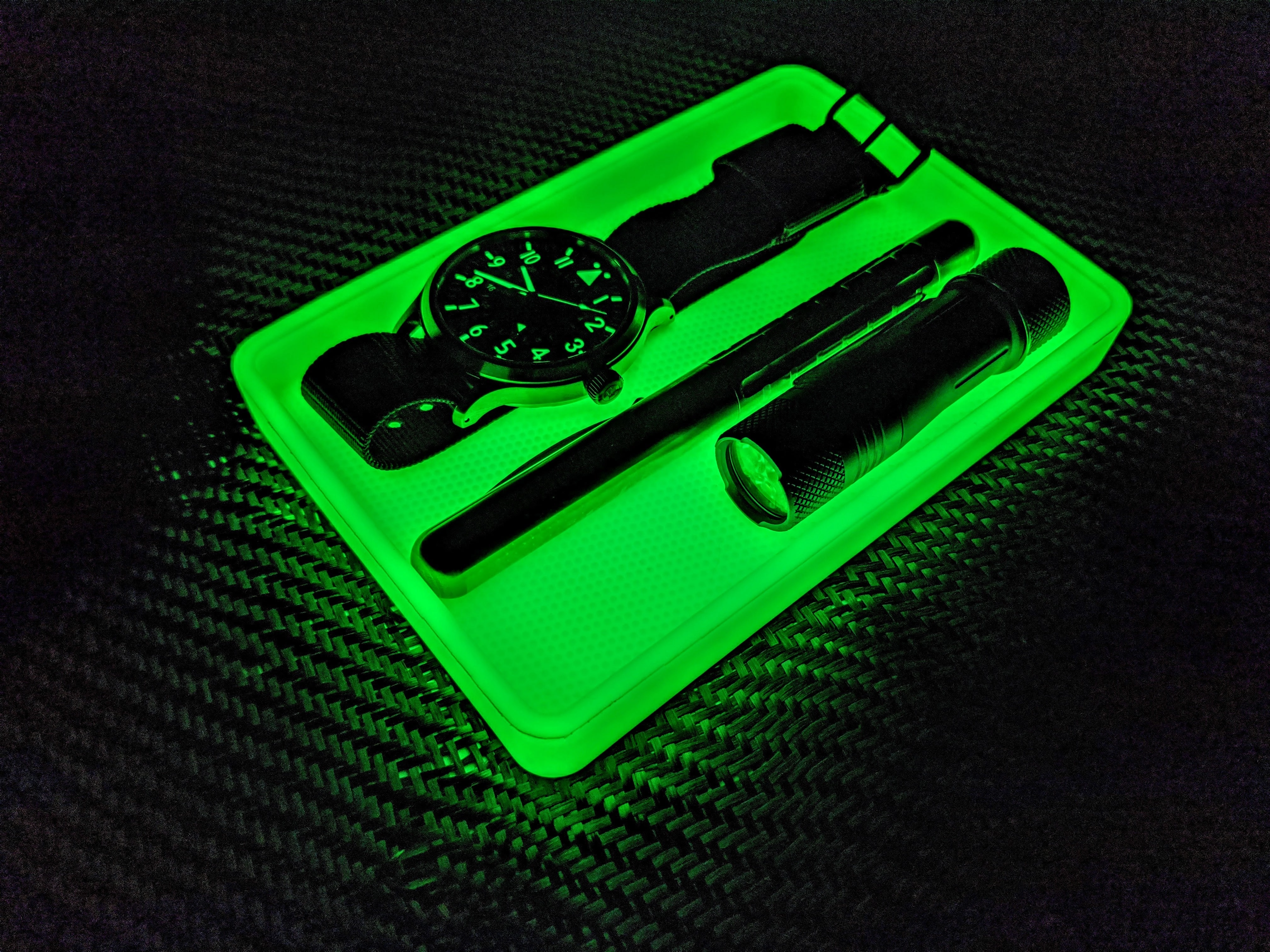 Glow Parts Tray - Armorer - Non Slip (Limited Edition)