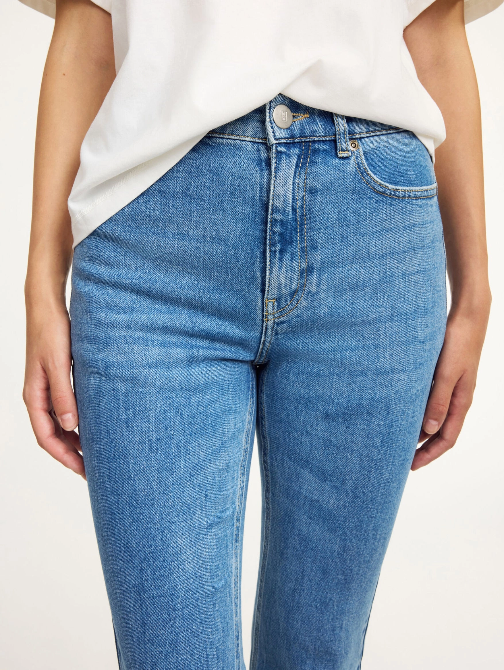 Stellen Jean in Denim Blue