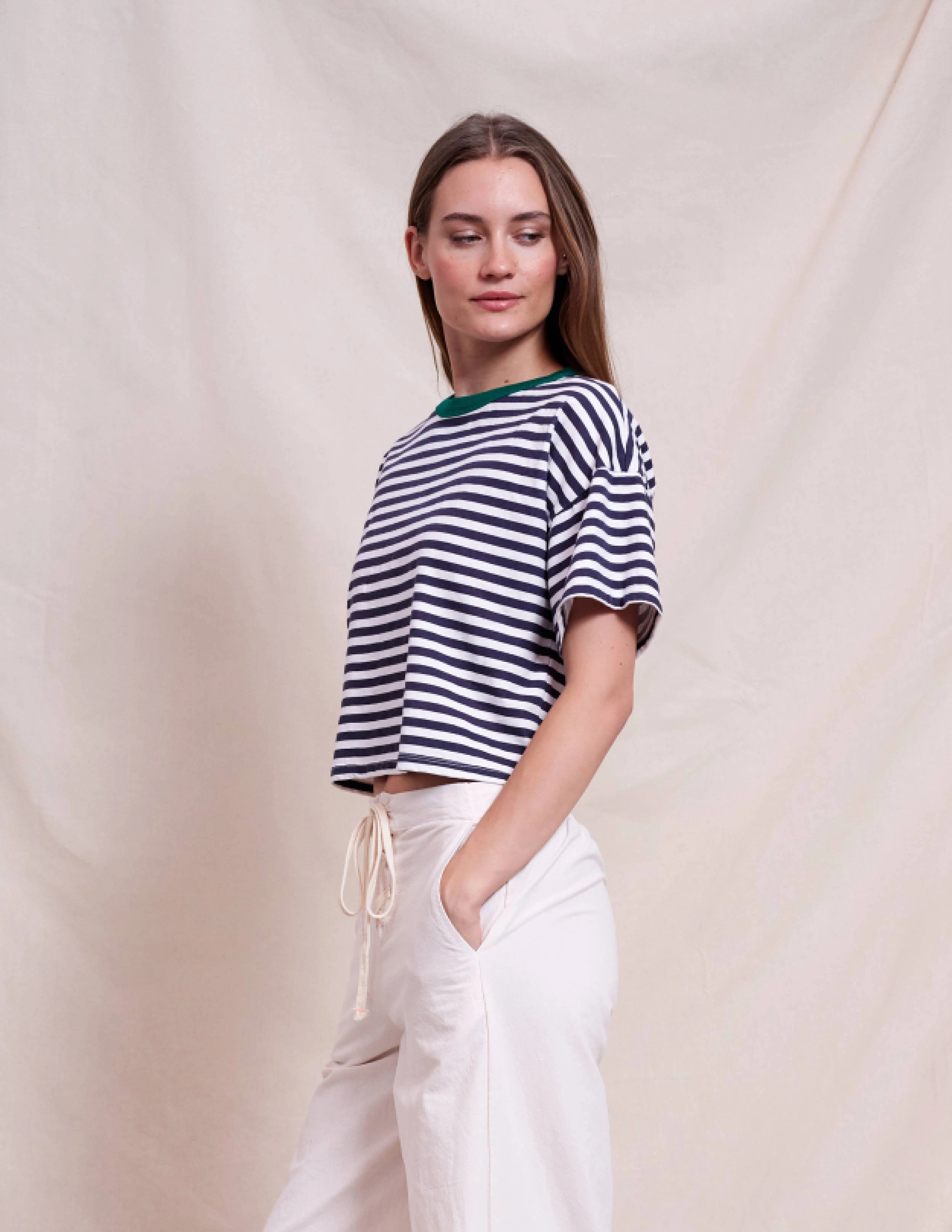 Sundry Cropped Boxy Tee in Optic White