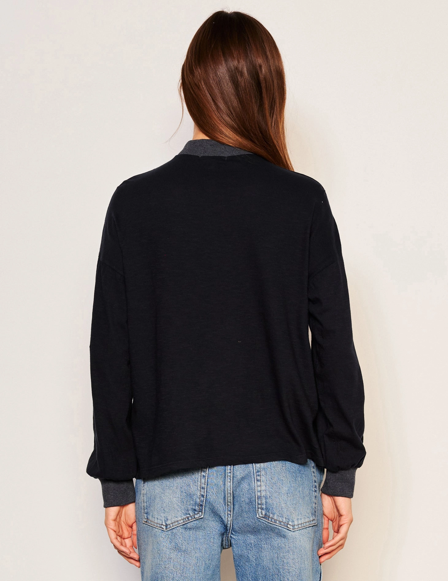 Sundry Et Voila Mock Neck Long Sleeve Tee in Deep Navy