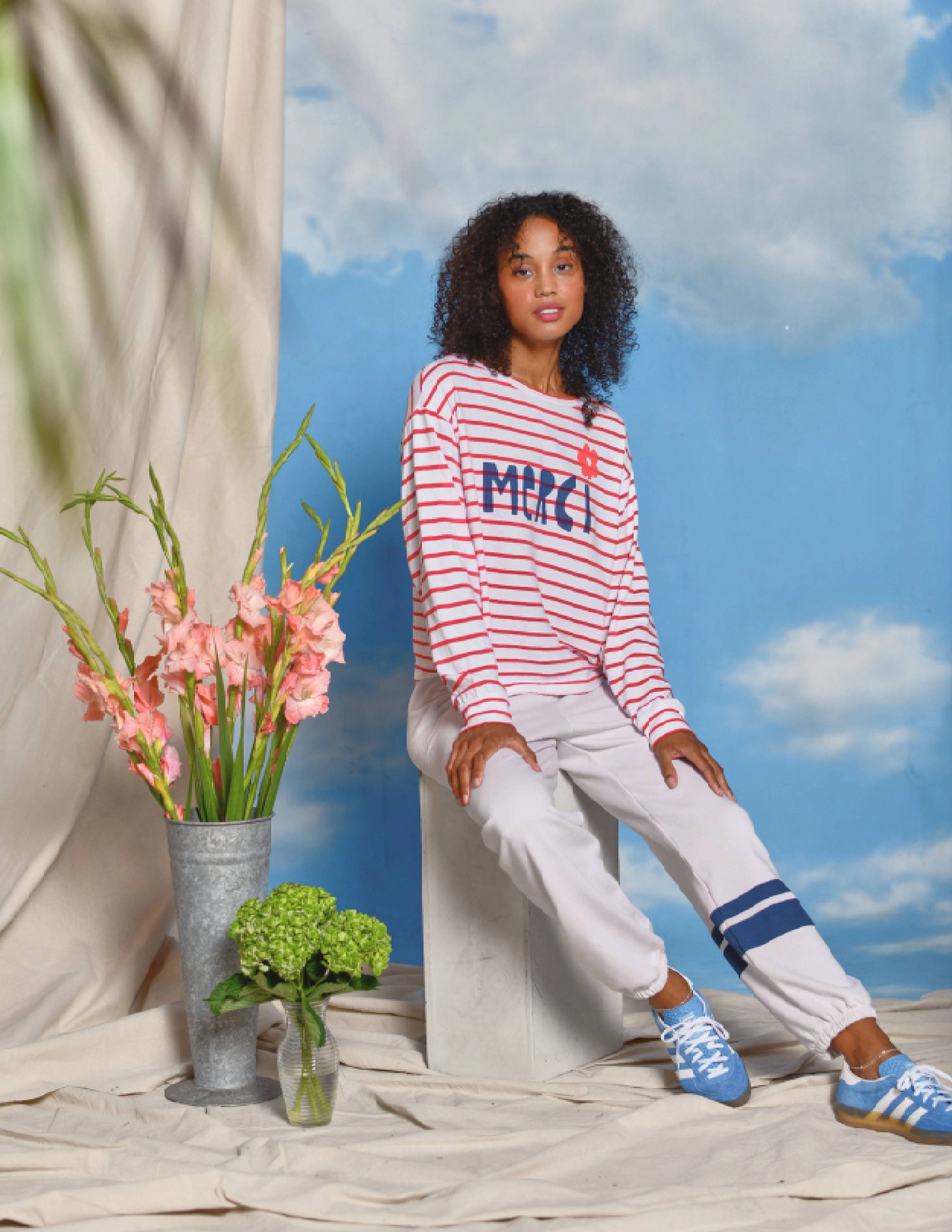 Sundry Merci Long Sleeve Crew Pullover in Optic White