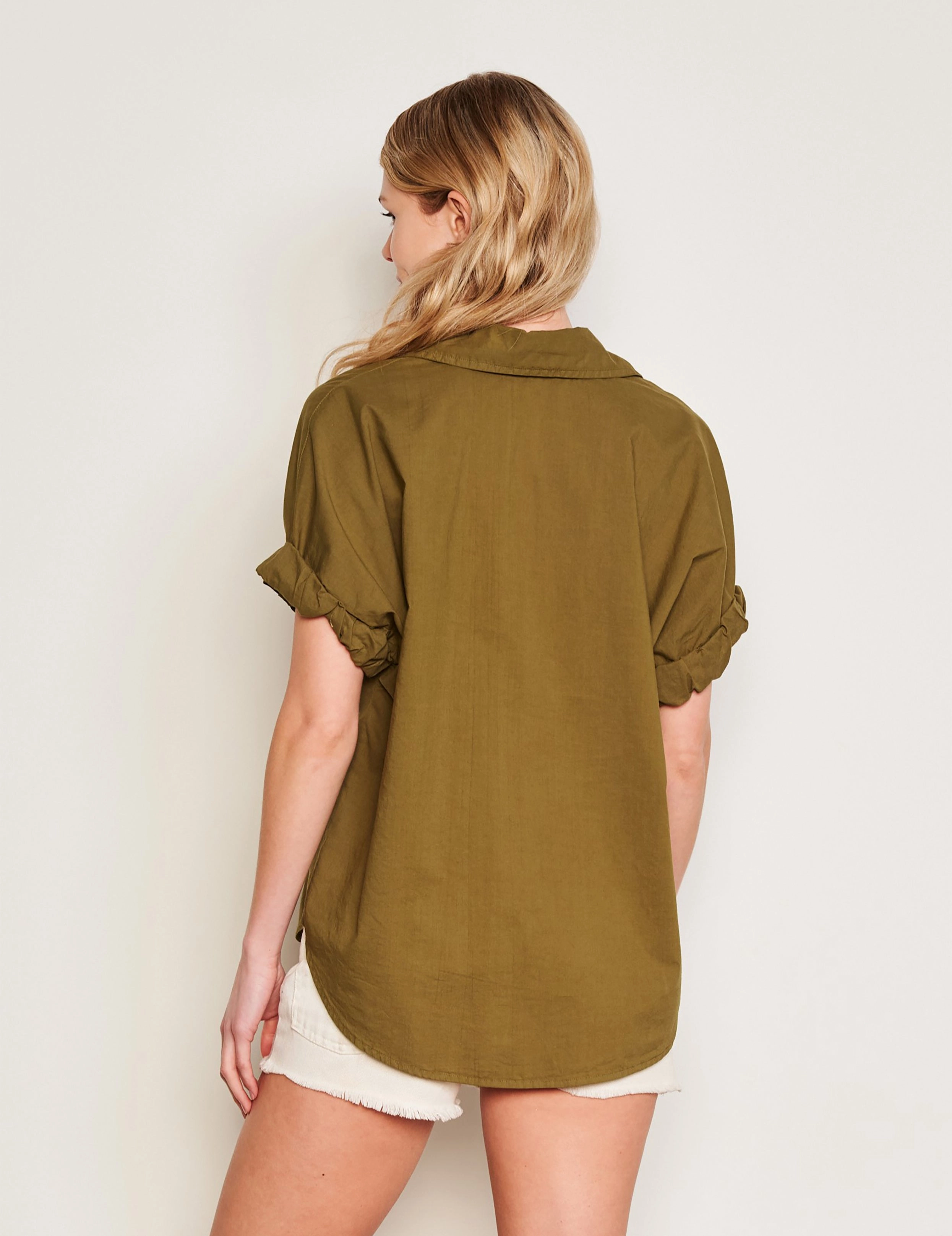 Sundry Roll Short Sleeve Shirt in Olive
