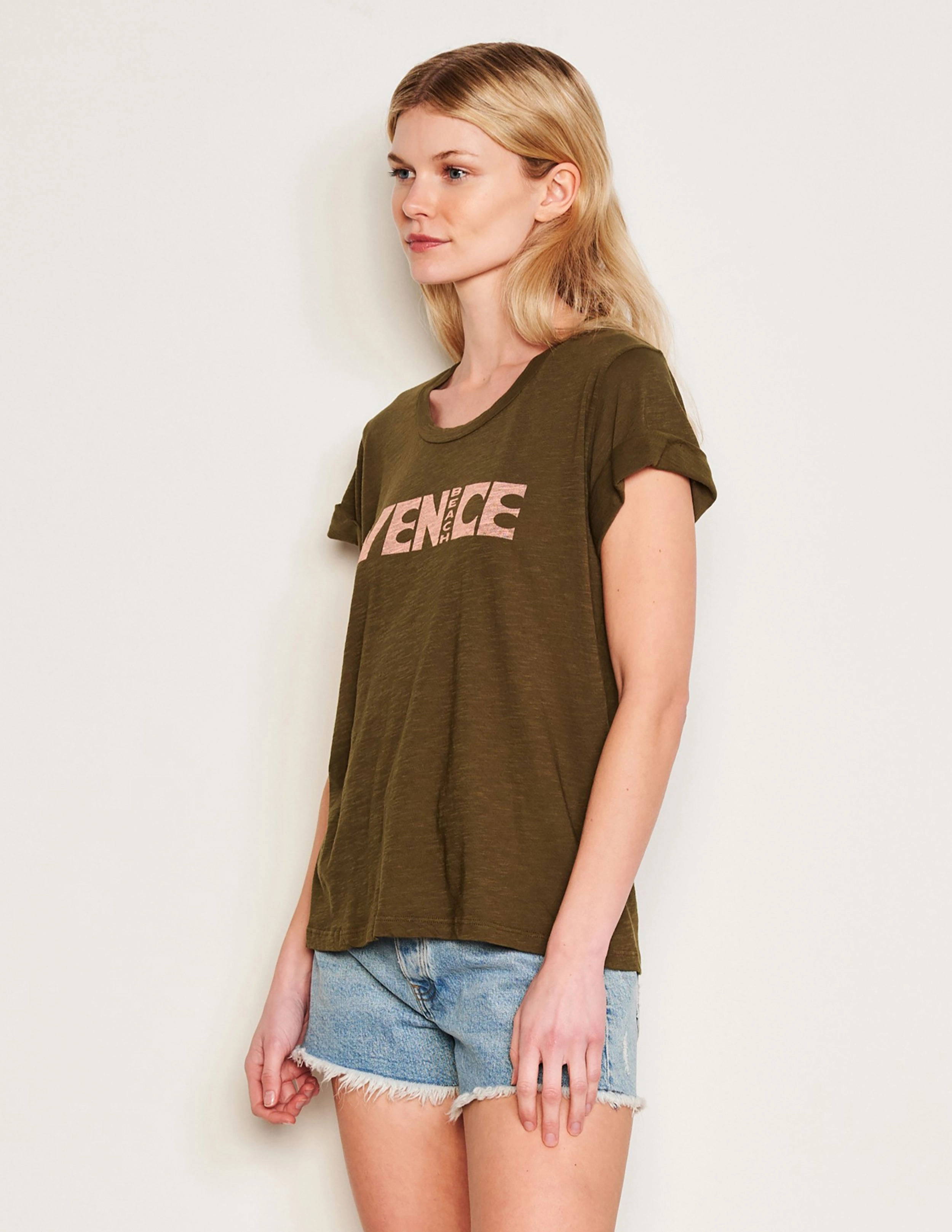 Sundry Venice Rolled Sleeve Tee in Olive