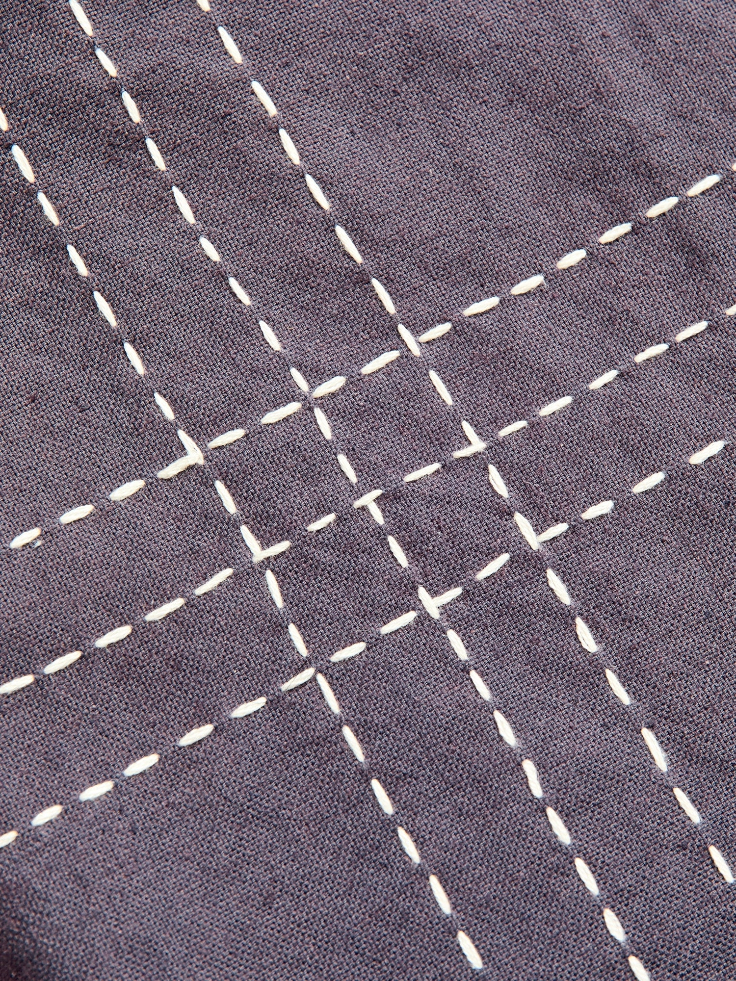 Vacation Shirt in Plum Handstitch